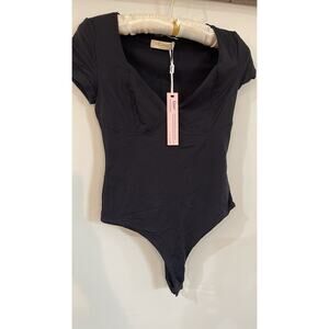 Women's V Neck Short Sleeve Bodysuit Double Lined Body Suits Basic T-shirt Small